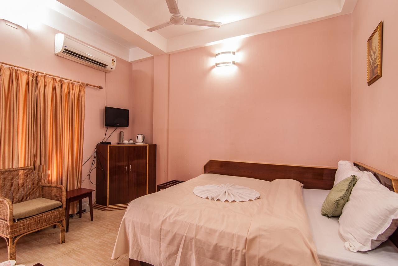 Hotel Jyoti Forbesganj Bagian luar foto
