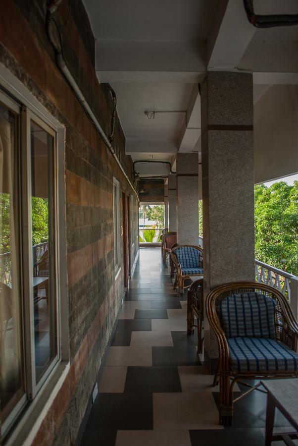 Hotel Jyoti Forbesganj Bagian luar foto